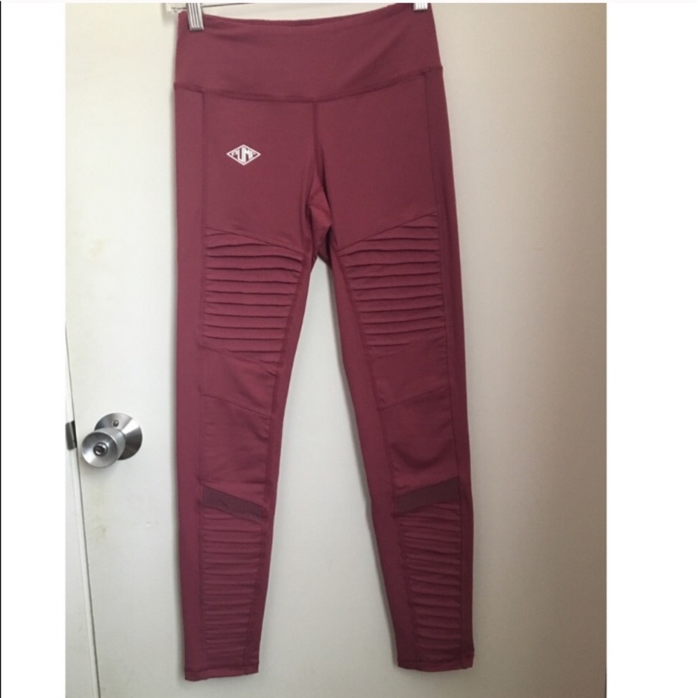 Purple leggings